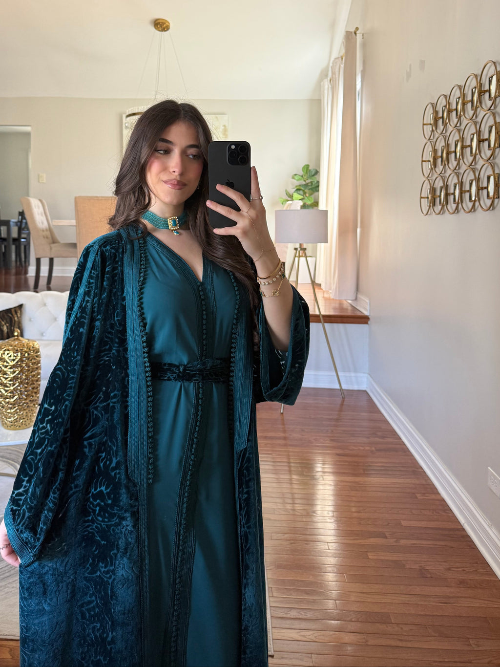 Artesian Velvet Set